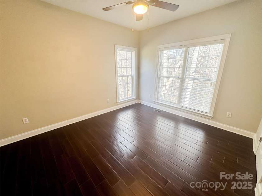 214 Harbor Landing Drive, Mooresville, NC 28117.  MLS# CAR4326069, YatesRealty ID 15621. 