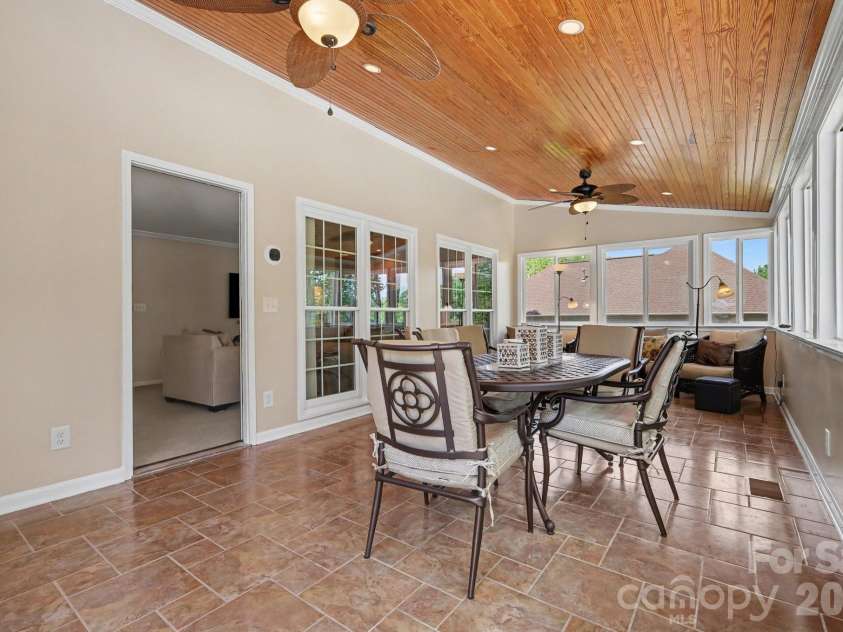 2705 Greenmont Circle, Belmont, NC 28012.  MLS# CAR4368980, YatesRealty ID 15621. 