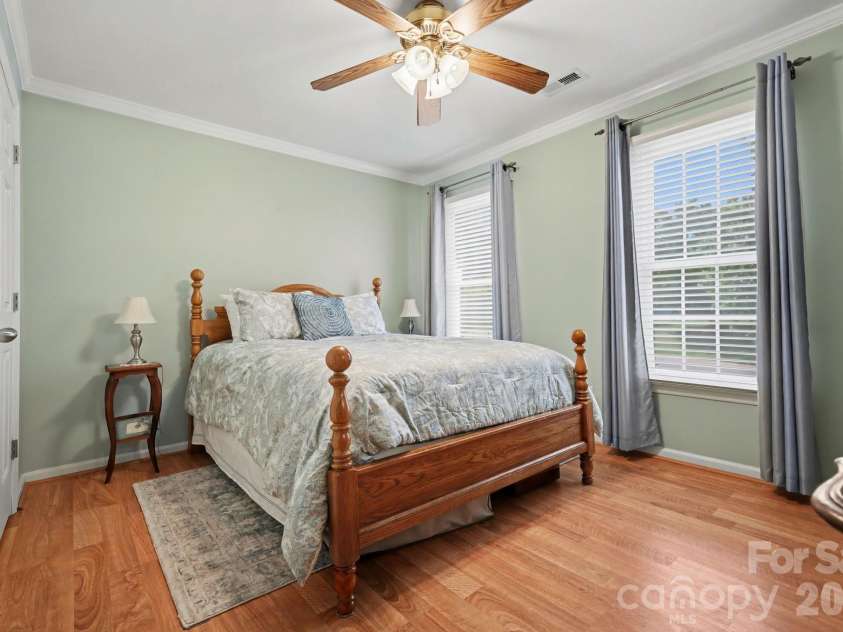 2705 Greenmont Circle, Belmont, NC 28012.  MLS# CAR4368980, YatesRealty ID 15621. 