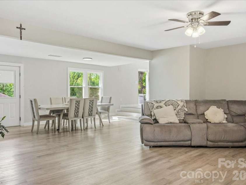 34438 Springdale Drive, New London, NC 28127.  MLS# CAR4372060, YatesRealty ID 15623. 