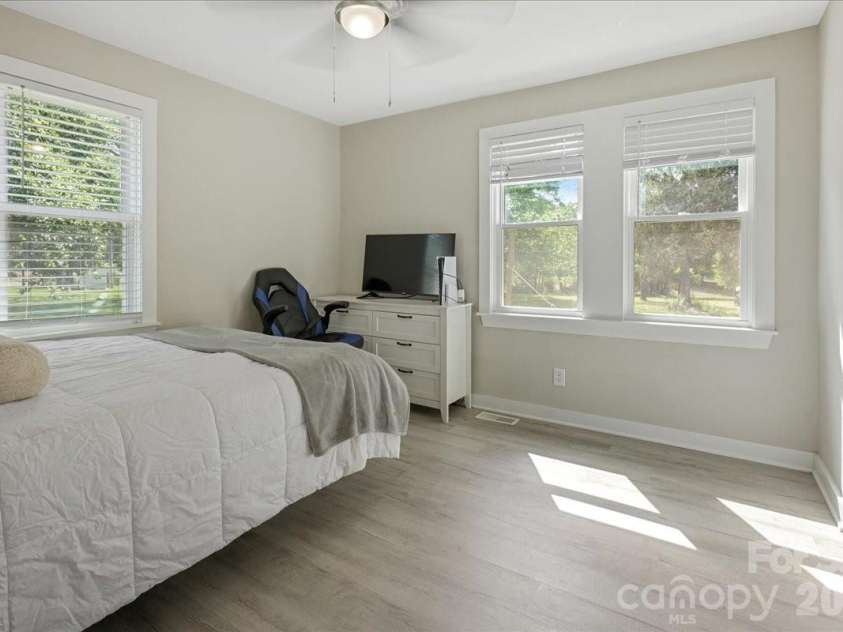 34438 Springdale Drive, New London, NC 28127.  MLS# CAR4372060, YatesRealty ID 15623. 