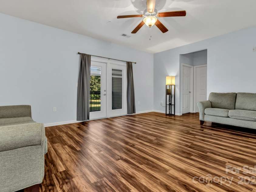 91 Brickton Village Circle, Fletcher, NC 28732.  MLS# CAR4302676, YatesRealty ID 15623. 