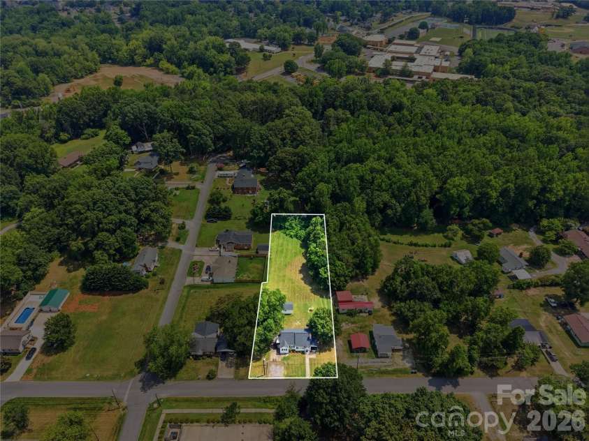 1203 Gold Street Extension, Kings Mountain, NC 28086.  MLS# CAR4400384, YatesRealty ID 15624. 