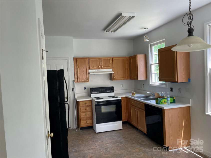 2208 Fieldmont Court, Raleigh, NC 27614.  MLS# CAR4258969, YatesRealty ID 15624. 