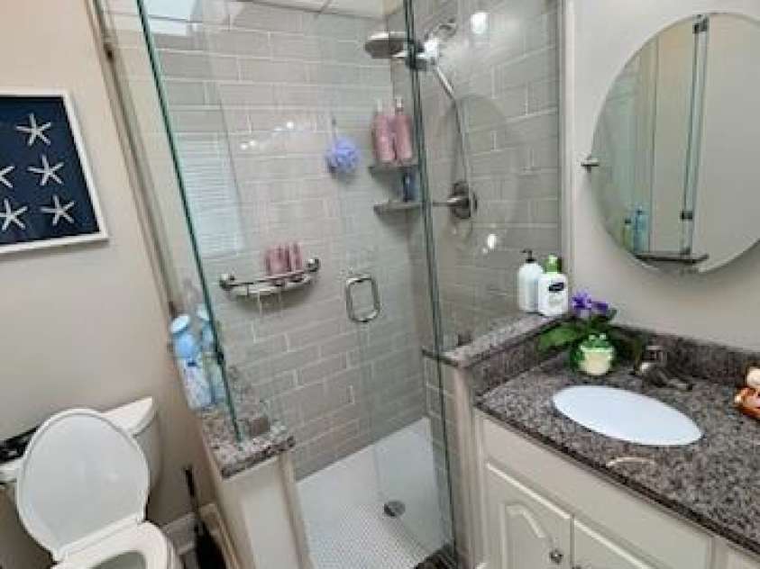 1601 Eden Glen Drive, Dallas, NC 28034.  MLS# CAR4211731, YatesRealty ID 15625. Separate Shower