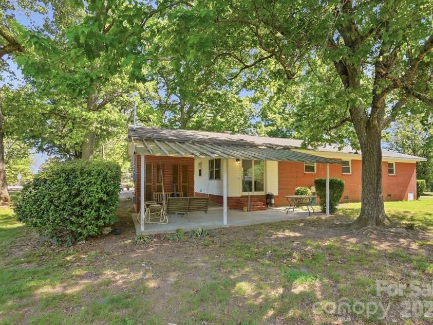 2531 Arnold Drive, Monroe, NC 28110.  MLS# CAR4369421, YatesRealty ID 15626. Back Patio