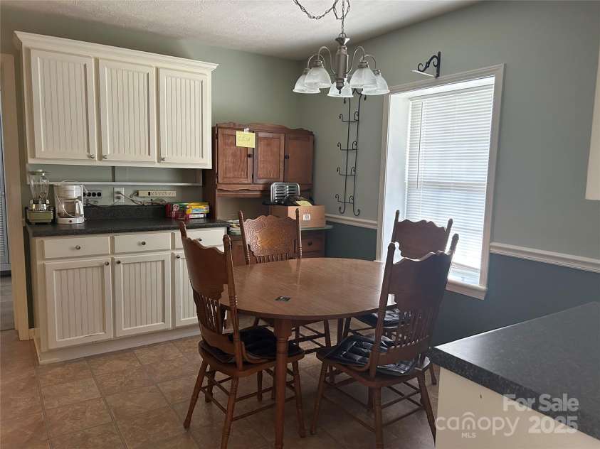 617 Reservoir Road, Marion, NC 28752.  MLS# CAR4257256, YatesRealty ID 15627. Kitchen View