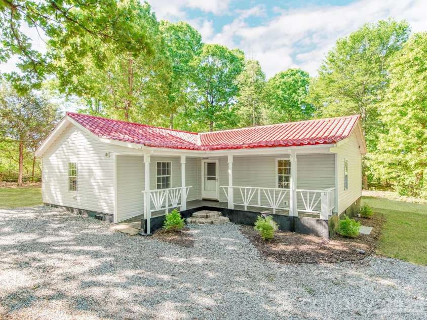 2124 Shoal Road, Lincolnton, NC 28092.  MLS# CAR4374222, YatesRealty ID 15629. 