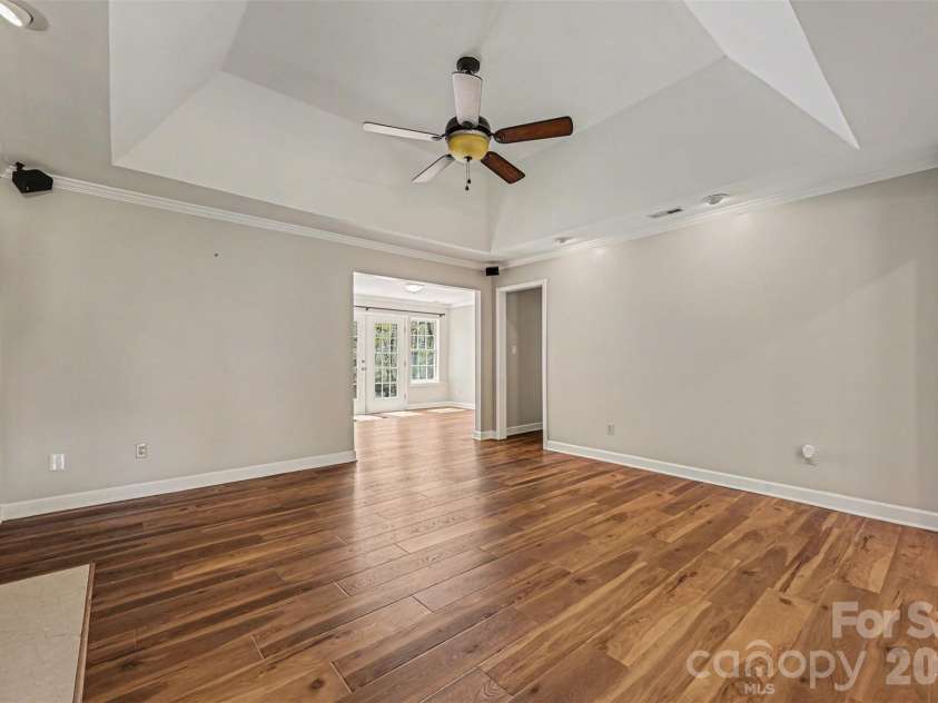 7329 Bailywick Drive, Waxhaw, NC 28173.  MLS# CAR4334755, YatesRealty ID 15632. Living Room