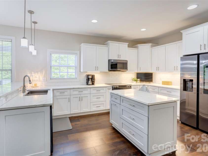 1390 Bennington Drive, Concord, NC 28027.  MLS# CAR4371953, YatesRealty ID 15633. Cook, gather, connect