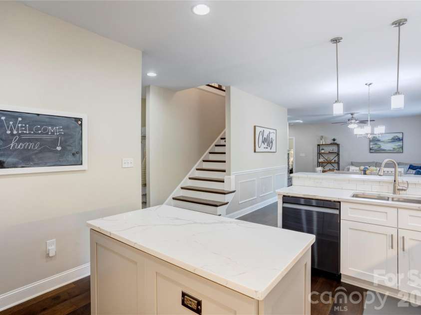 1390 Bennington Drive, Concord, NC 28027.  MLS# CAR4371953, YatesRealty ID 15633. Effortlessly connected