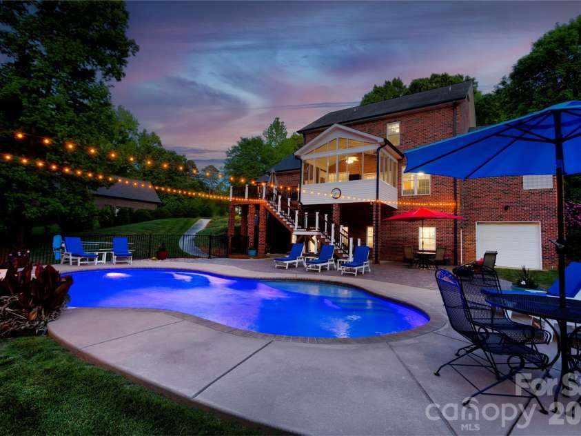 1390 Bennington Drive, Concord, NC 28027.  MLS# CAR4371953, YatesRealty ID 15633. Evening plans ...