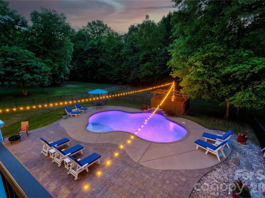 1390 Bennington Drive, Concord, NC 28027.  MLS# CAR4371953, YatesRealty ID 15633. Welcome HOME!