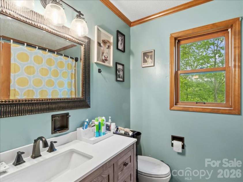 190 Executive Estates Drive, Old Fort, NC 28762.  MLS# CAR4349783, YatesRealty ID 15634. Primary bathroom