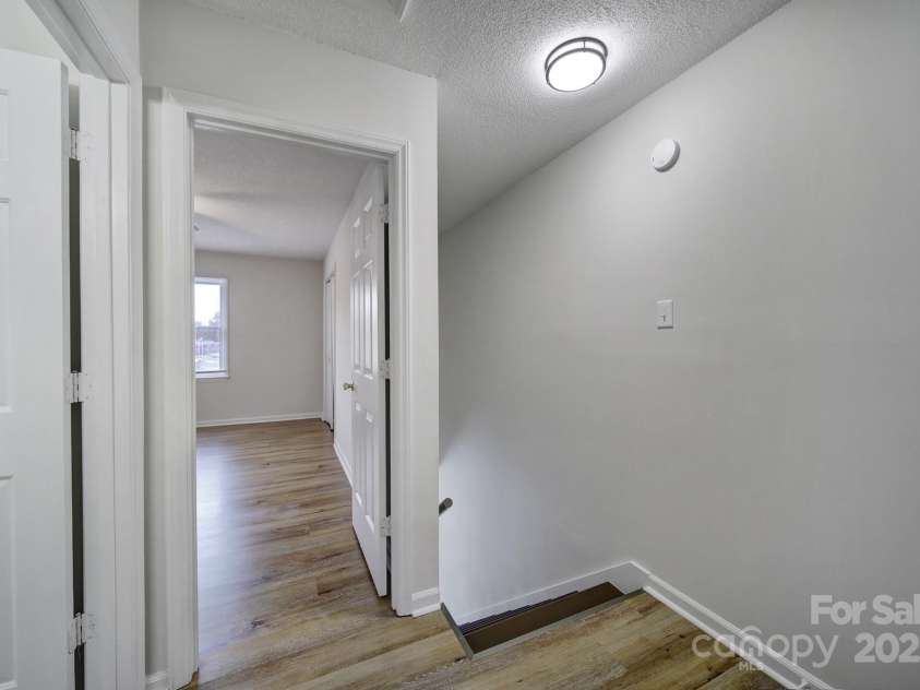 438 Stoneycreek Lane, Rock Hill, SC 29730.  MLS# CAR4211748, YatesRealty ID 15636. 