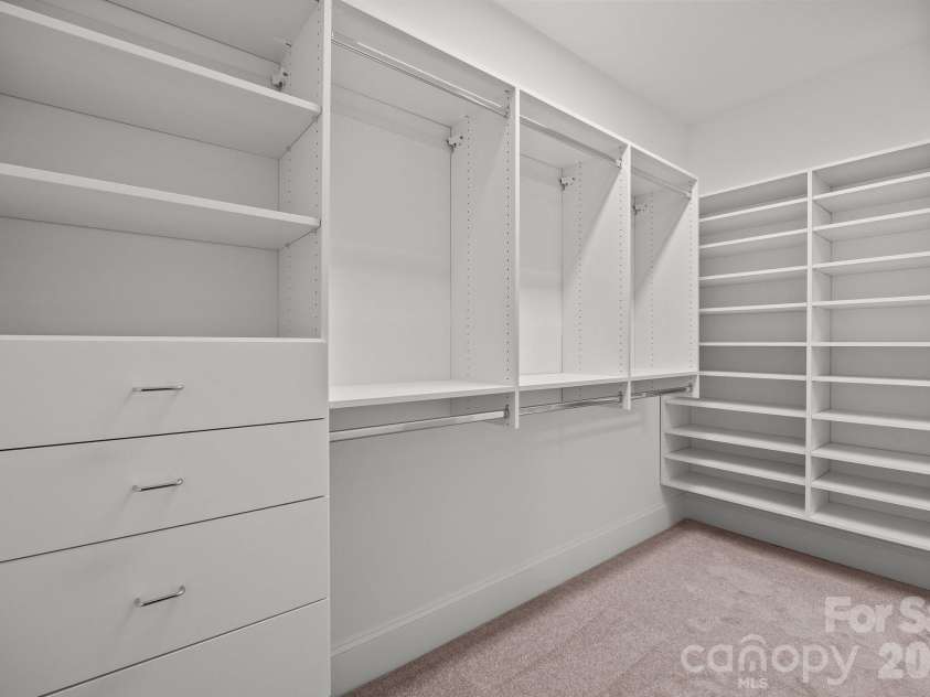13520 Huntson Park Lane, Huntersville, NC 28078.  MLS# CAR4351887, YatesRealty ID 15638. Custom closet system