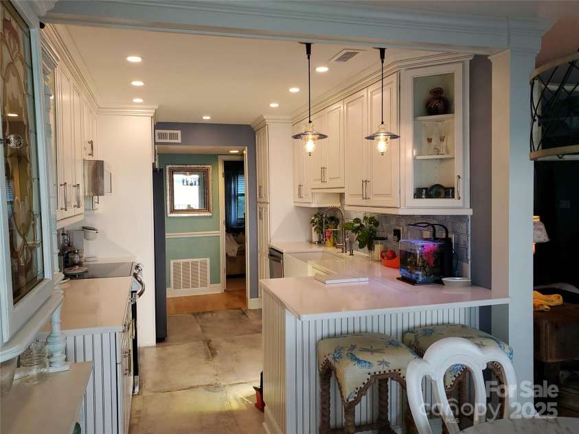 20417 Harborgate Court, Cornelius, NC 28031.  MLS# CAR4263647, YatesRealty ID 15638. 