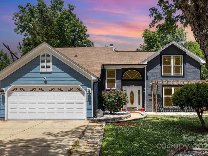 7218 Jacobs Fork Lane, Charlotte, NC 28273.  MLS# CAR4254104, YatesRealty ID 15642. 