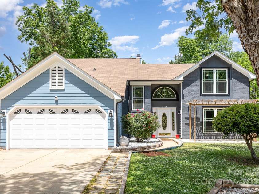 7218 Jacobs Fork Lane, Charlotte, NC 28273.  MLS# CAR4254104, YatesRealty ID 15642. 