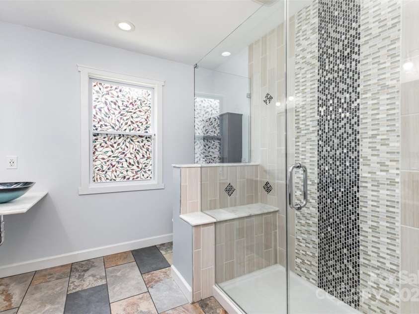 7218 Jacobs Fork Lane, Charlotte, NC 28273.  MLS# CAR4254104, YatesRealty ID 15642. 
