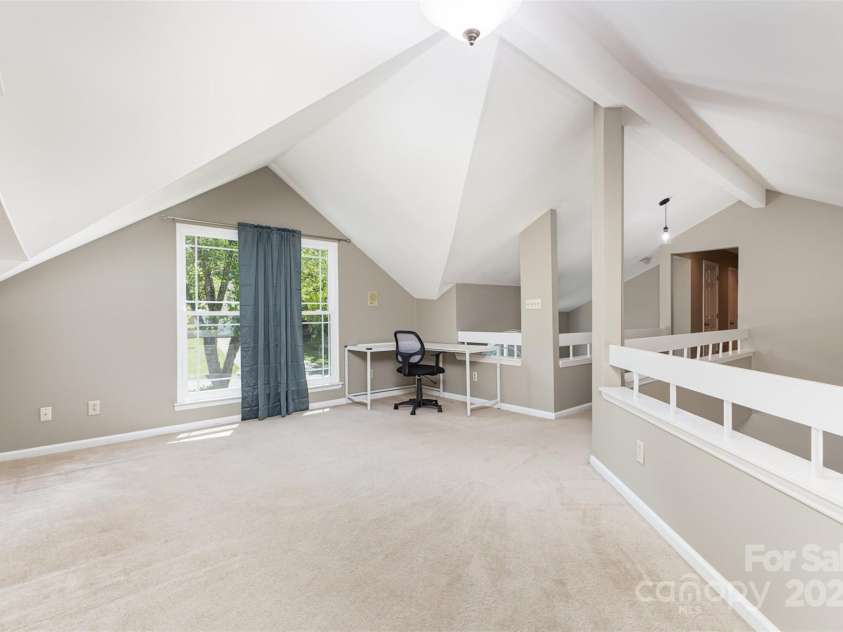 7218 Jacobs Fork Lane, Charlotte, NC 28273.  MLS# CAR4254104, YatesRealty ID 15642. 