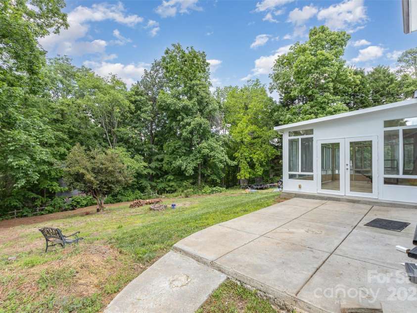 7218 Jacobs Fork Lane, Charlotte, NC 28273.  MLS# CAR4254104, YatesRealty ID 15642. 
