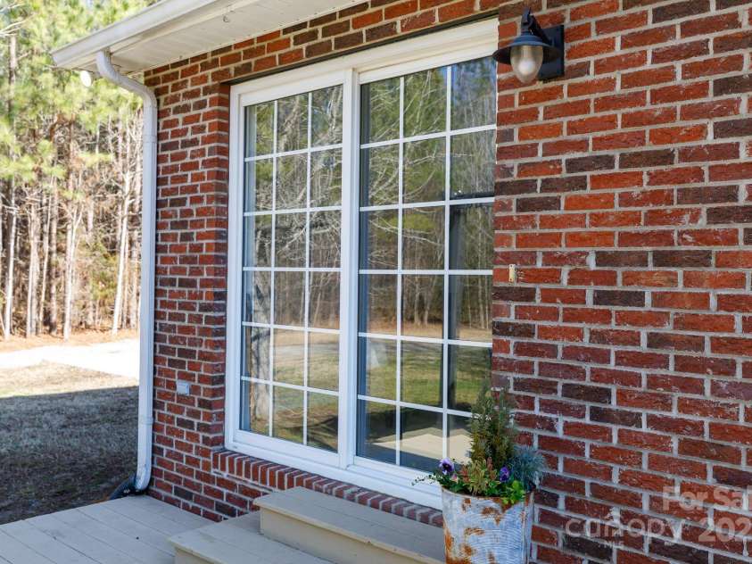 665 Edwards Road, Fort Lawn, SC 29714.  MLS# CAR4219216, YatesRealty ID 15643. 