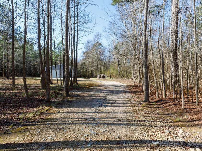 665 Edwards Road, Fort Lawn, SC 29714.  MLS# CAR4219216, YatesRealty ID 15643. 