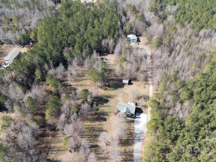 665 Edwards Road, Fort Lawn, SC 29714.  MLS# CAR4219216, YatesRealty ID 15643. 