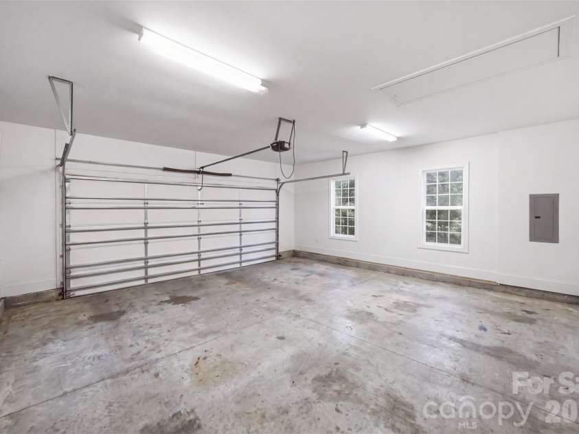 3020 Archer Way Drive, Iron Station, NC 28080.  MLS# CAR4364881, YatesRealty ID 15644. 