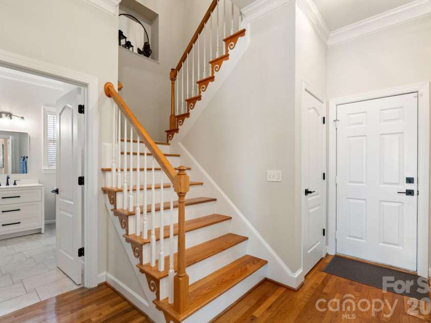280 Brassie Lane, Summerfield, NC 27358.  MLS# CAR4367731, YatesRealty ID 15645. 