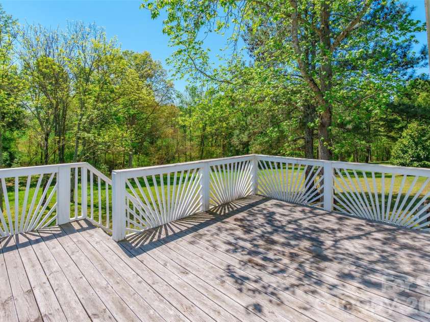777 John Doster Road, Pageland, SC 29728.  MLS# CAR4369679, YatesRealty ID 15646. 