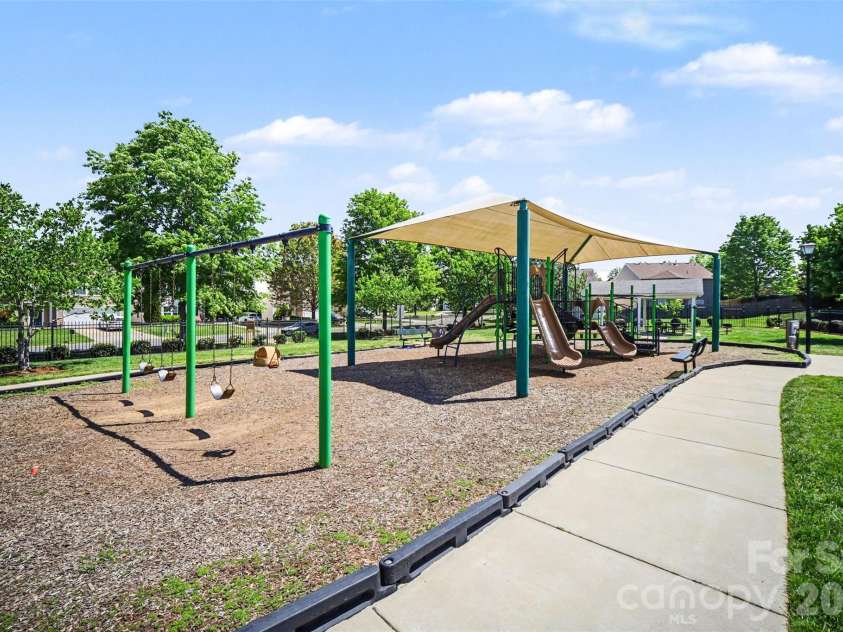 836 Chastain Avenue, Concord, NC 28025.  MLS# CAR4371197, YatesRealty ID 15647. 