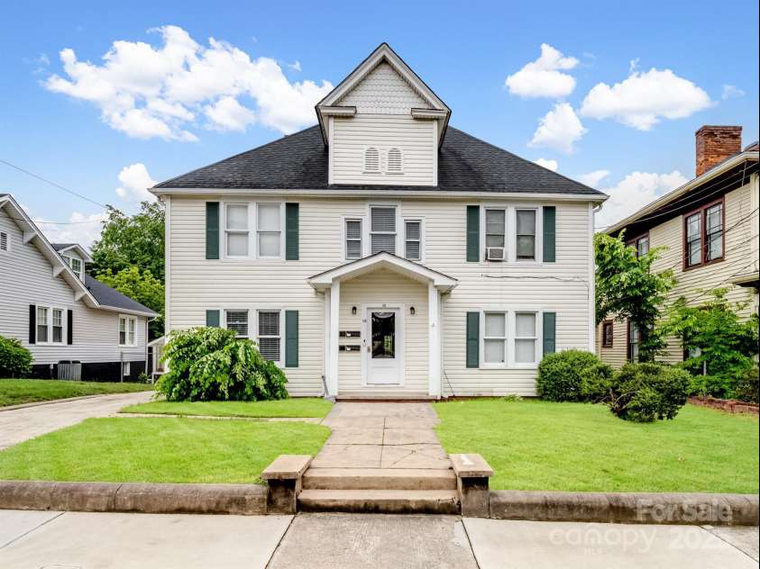 130 Spring Street, Concord, NC 28025.  MLS# CAR4257144, YatesRealty ID 15648. 