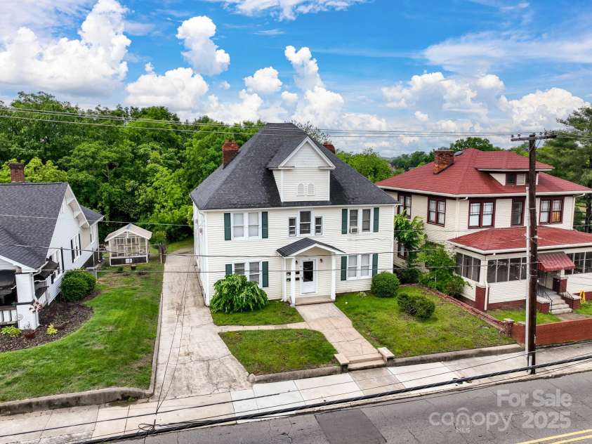 130 Spring Street, Concord, NC 28025.  MLS# CAR4257144, YatesRealty ID 15648. 