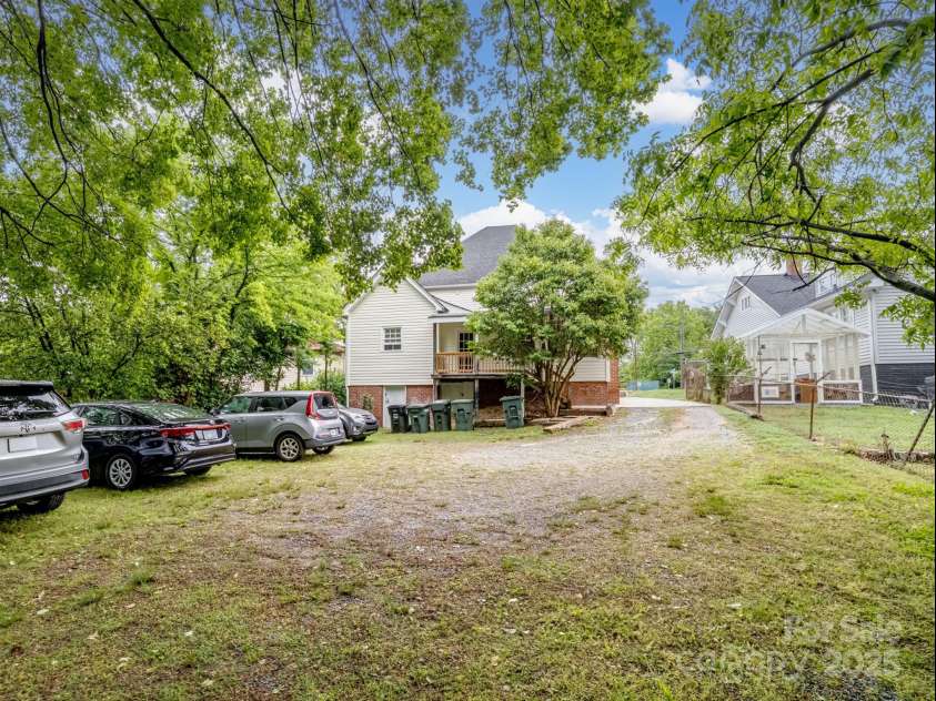 130 Spring Street, Concord, NC 28025.  MLS# CAR4257144, YatesRealty ID 15648. 