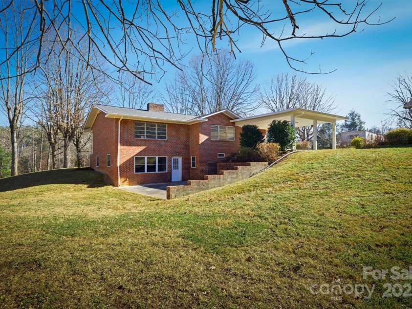 2705 US 70 Highway, Morganton, NC 28655.  MLS# CAR4326391, YatesRealty ID 1565. 