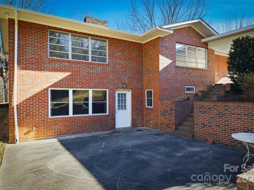 2705 US 70 Highway, Morganton, NC 28655.  MLS# CAR4326391, YatesRealty ID 1565. 