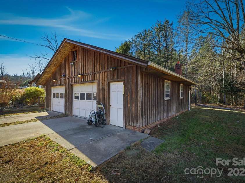 2705 US 70 Highway, Morganton, NC 28655.  MLS# CAR4326391, YatesRealty ID 1565. 