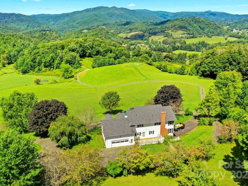 840 Ed Williams Road, Zionville, NC 28698.  MLS# CAR4182614, YatesRealty ID 1565. 