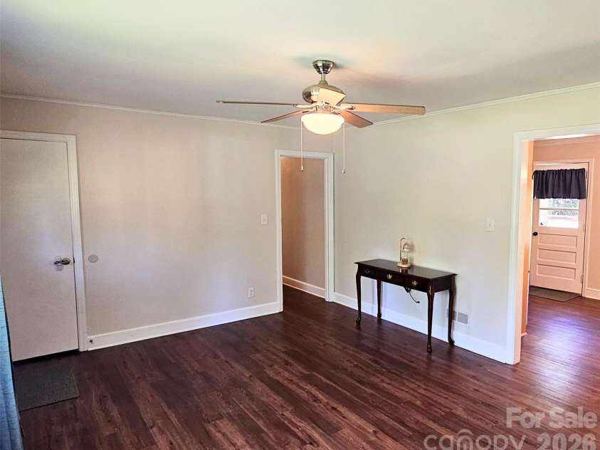 2154 Rosewood Drive, Rock Hill, SC 29732.  MLS# CAR4365328, YatesRealty ID 15652. Living Room