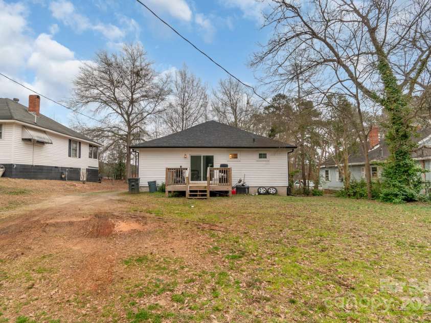 65 Franklin Street, Wadesboro, NC 28170.  MLS# CAR4219268, YatesRealty ID 15654. 