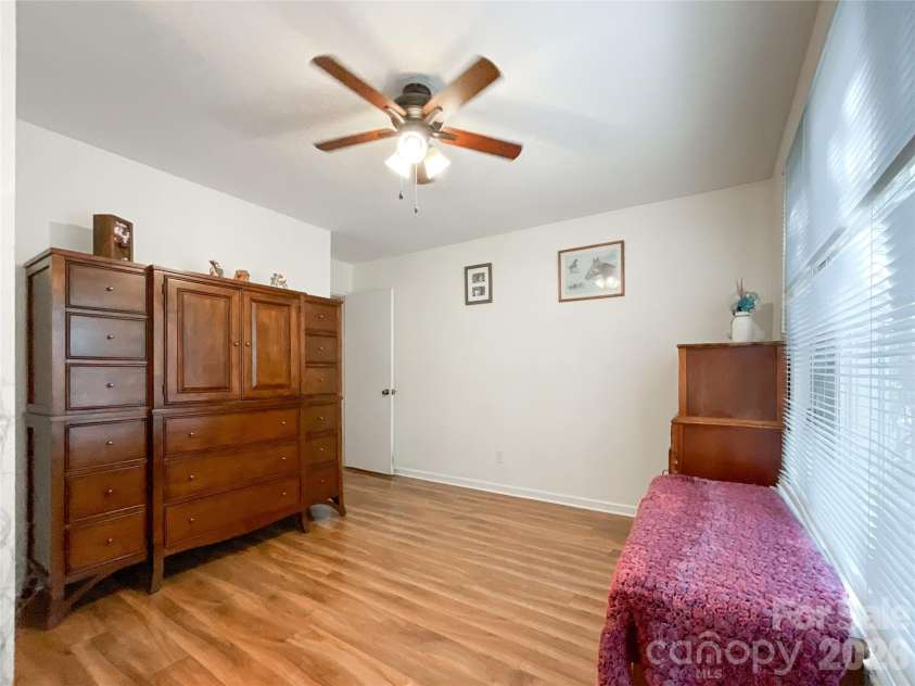 7200 Nesbit Road, Waxhaw, NC 28173.  MLS# CAR4360179, YatesRealty ID 15654. 