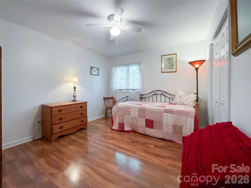 7200 Nesbit Road, Waxhaw, NC 28173.  MLS# CAR4360179, YatesRealty ID 15654. 