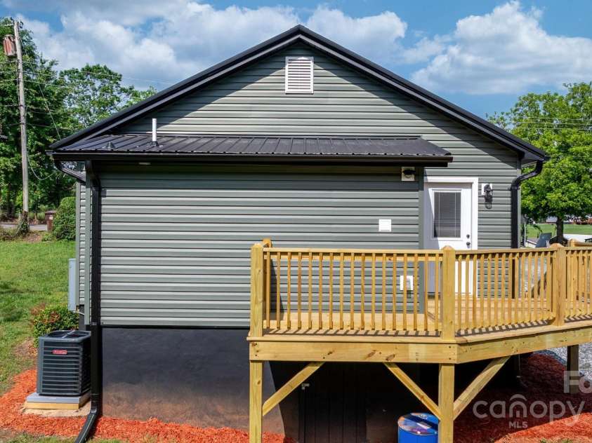 116 Hill Street, Morganton, NC 28655.  MLS# CAR4262720, YatesRealty ID 15656. New back deck with underneath storage