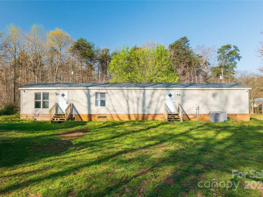 130 Delinda Drive, Rockwell, NC 28138.  MLS# CAR4235974, YatesRealty ID 15658. FRONT VIEW