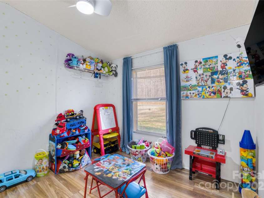 130 Delinda Drive, Rockwell, NC 28138.  MLS# CAR4235974, YatesRealty ID 15658. ROOM