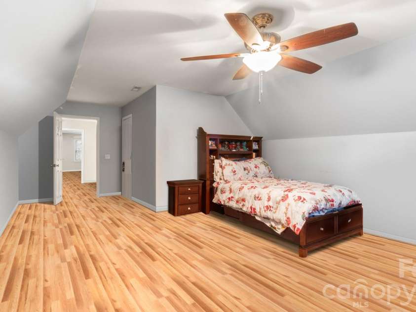2853 Wimbledon Drive, Gastonia, NC 28056.  MLS# CAR4349832, YatesRealty ID 15659. 