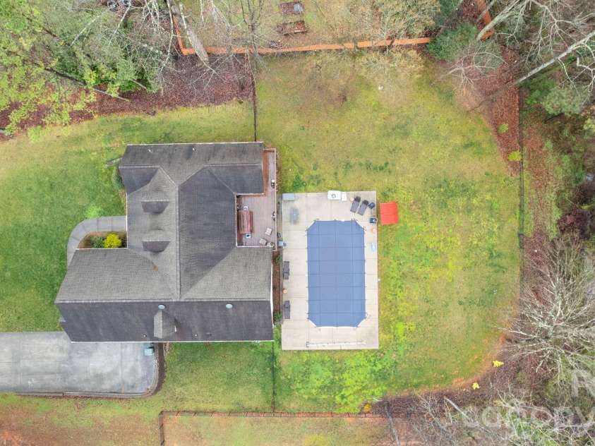 2853 Wimbledon Drive, Gastonia, NC 28056.  MLS# CAR4349832, YatesRealty ID 15659. 