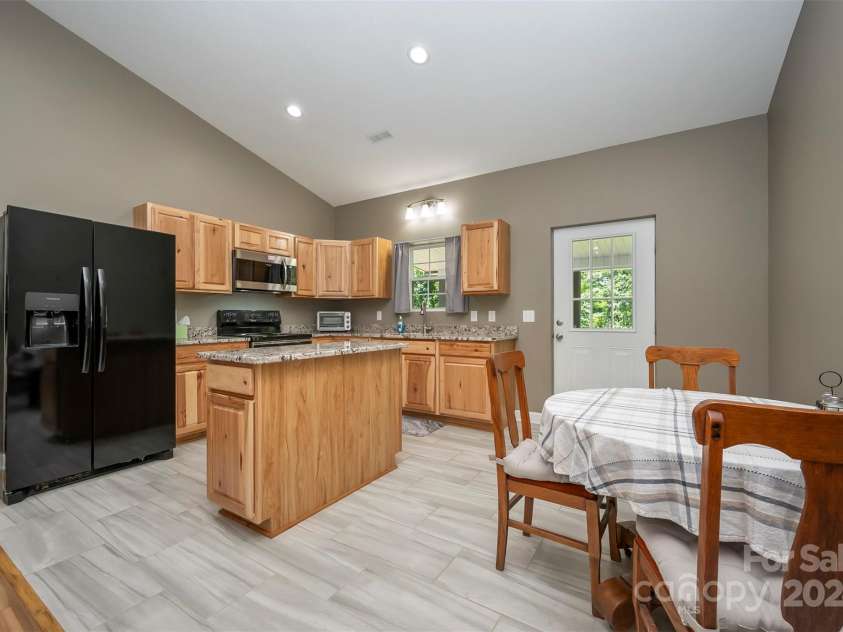 107 Grandview Drive, Rutherfordton, NC 28139.  MLS# CAR4190639, YatesRealty ID 1566. 